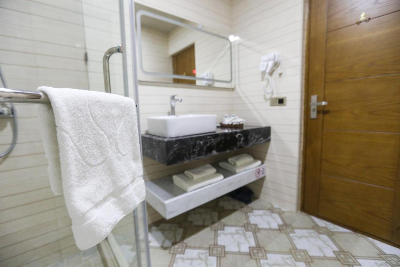 Sunrise Hotel Tasken Kültér fotó