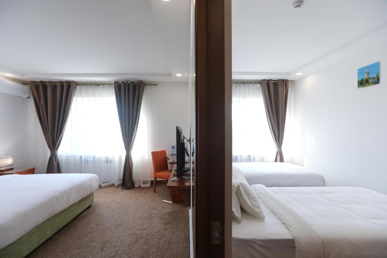 Sunrise Hotel Tasken Kültér fotó